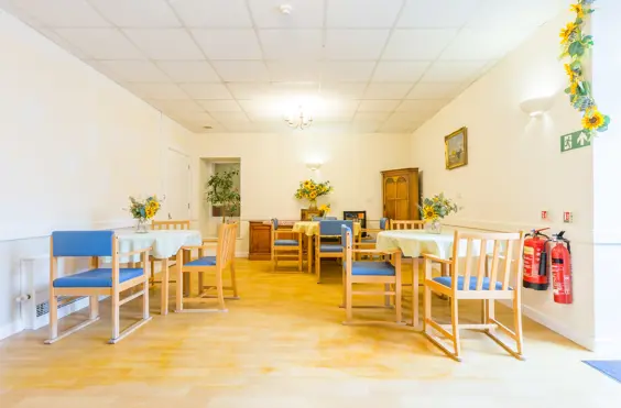 Castle Hill House Care Home - Photo of the dining area